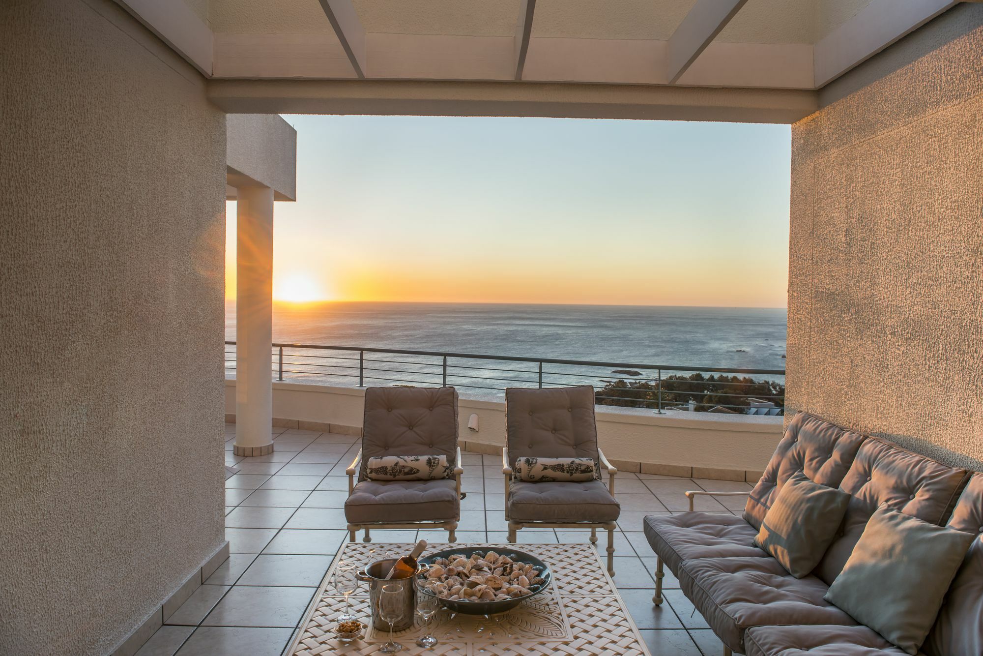 Bay Reflections Camps Bay Luxury Serviced Apartments Cape Town Exterior foto